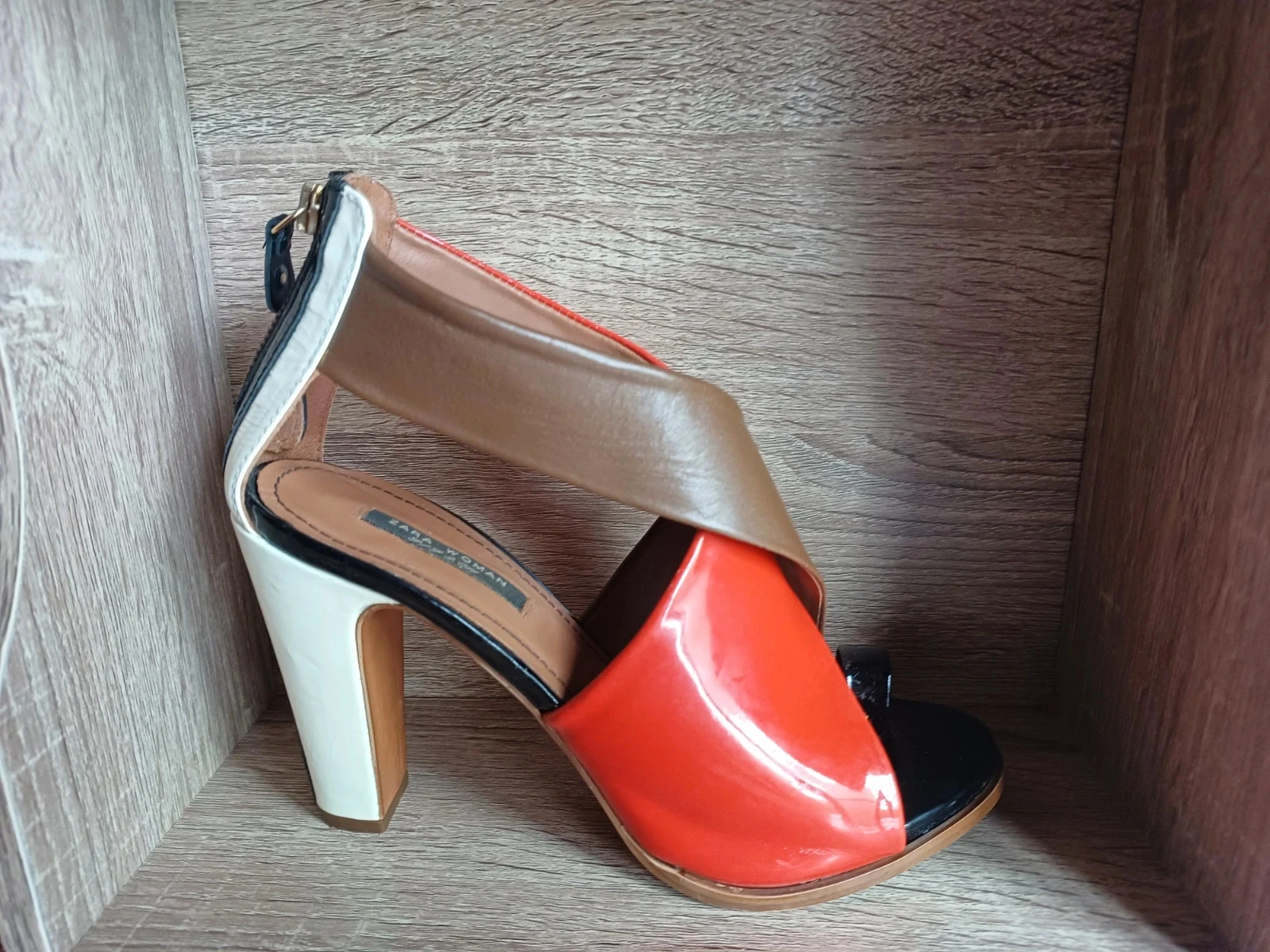 Ancien escarpin Zara pointure 39